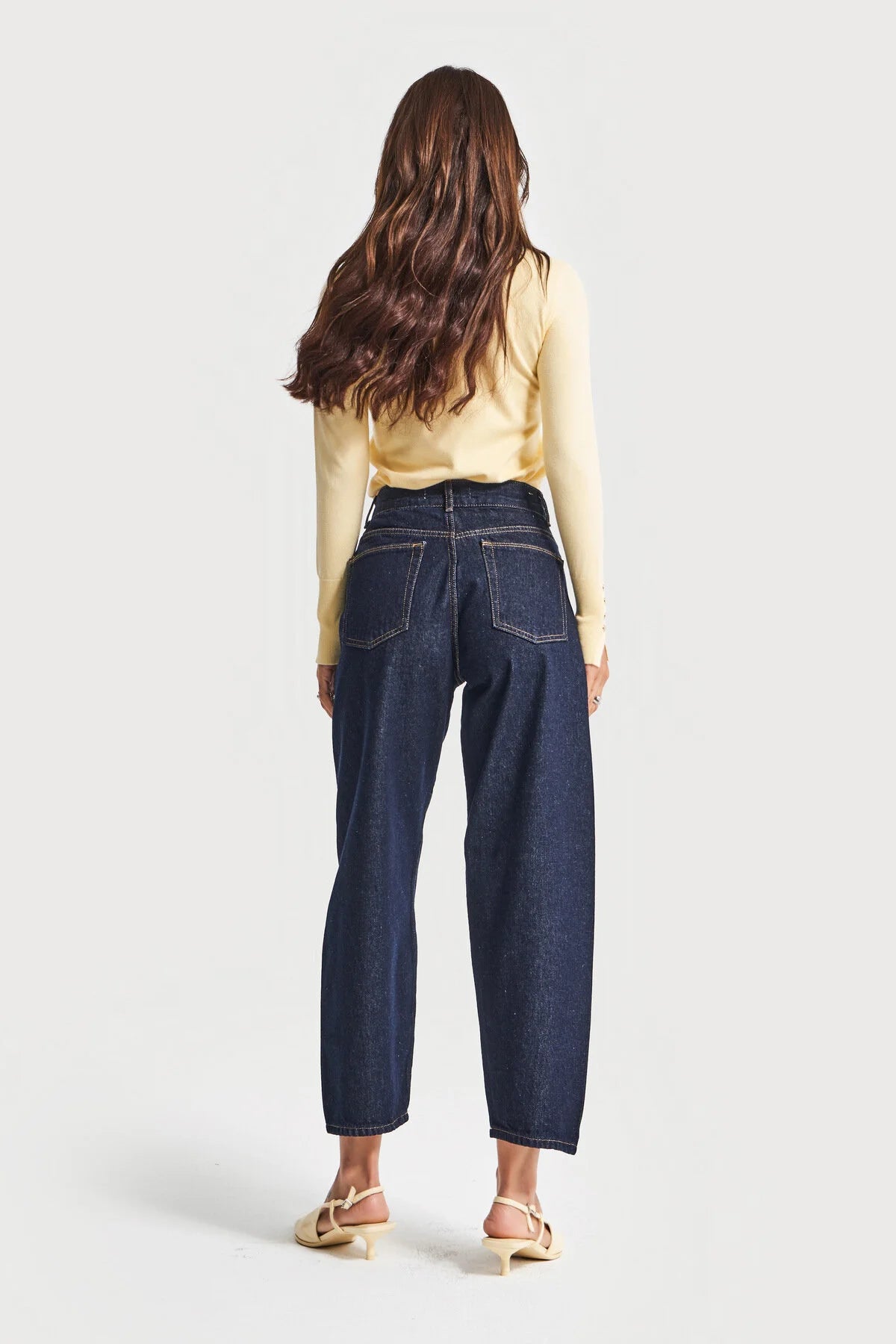 AMORET τζιν mom fit