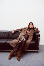 Φόρτωση εικόνας στο εργαλείο προβολής Συλλογής, VELDOR παλτό μπουκλέ με ζώνη
