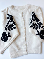 Φόρτωση εικόνας στο εργαλείο προβολής Συλλογής, VELIA ζακέτα με κεντήματα
